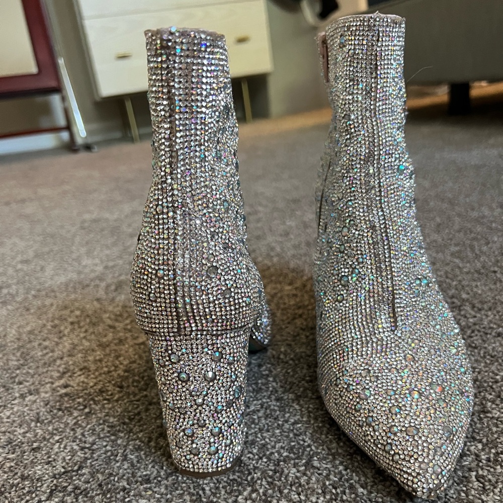Betsy Johnson Sparkle Cady Fashion Boots